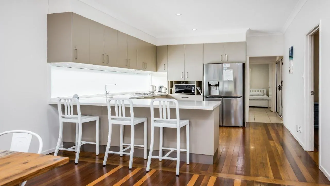 12 Bryce Street Moffat Beach Qld 卡伦德拉 0*,  澳大利亚
